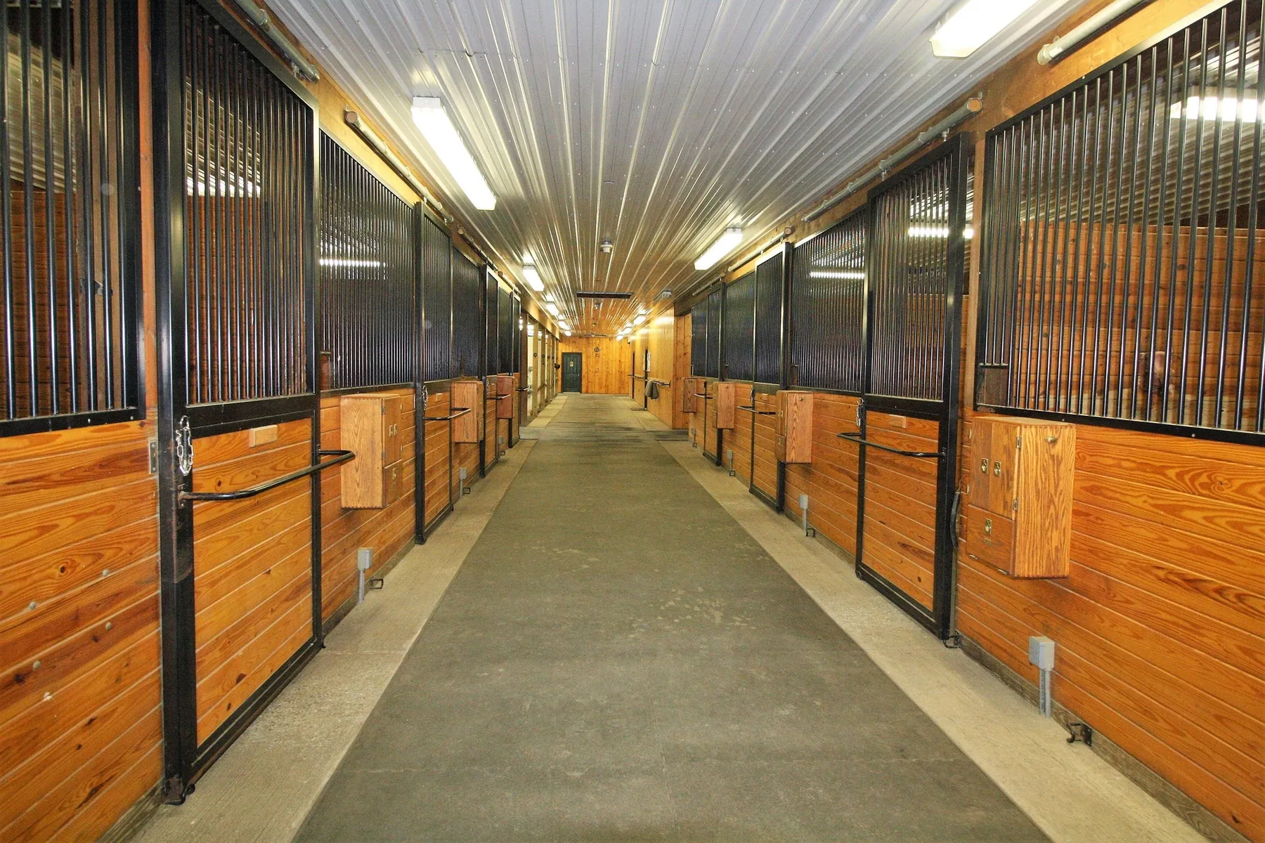 The barn aisle at Rounded Crest Farm